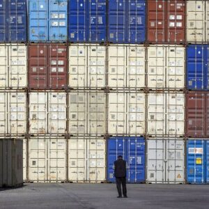 برداشتن محدودیت کارت بازرگانی / واردات آزاد شد!