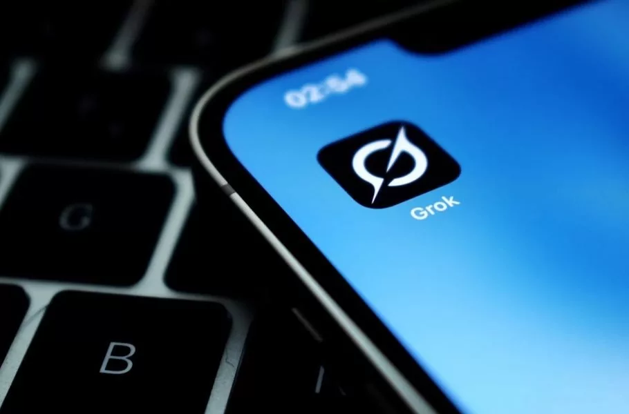 آگهی استخدام عجیب xAI: جذب نویسندگان برنده اسکار برای آموزش گراک با حقوق پایین