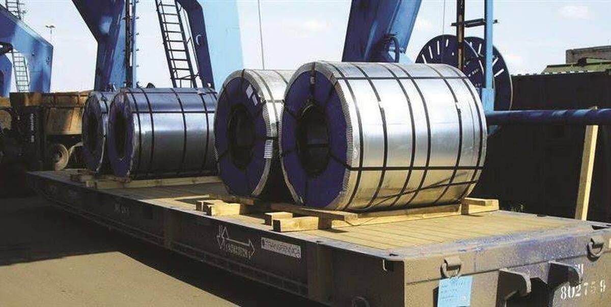 ارزآوری ۸۶۰ میلیون دلاری صادرات گروه فولاد مبارکه در ۱۰ ماهه ۱۴۰۴