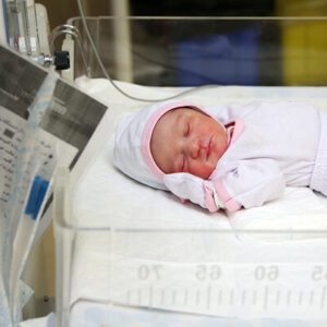 از تجهیزات تا دارو؛ نوزادان نارس محکوم به مرگ نیستند