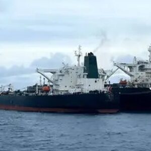 تراستی‌های نفتی در کانون توجه / پول نفت کجاست؟