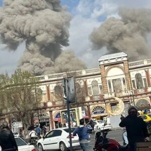 جنایت جنگی در حمله اسرائیل به انبار نفت ایران / اگر پای نفت به جنگ کشیده شود، چه اتفاقاتی می افتد؟