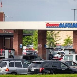 قیمت بنزین در آمریکا از ۳ دلار گذشت