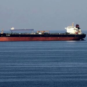 یک نفتکش کویتی در دبی هدف قرار گرفت