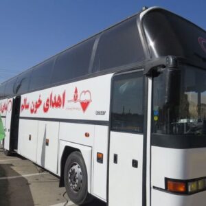 استقرار واحد سیار انتقال خون در میدان آیت الله کاشانی کرمانشاه