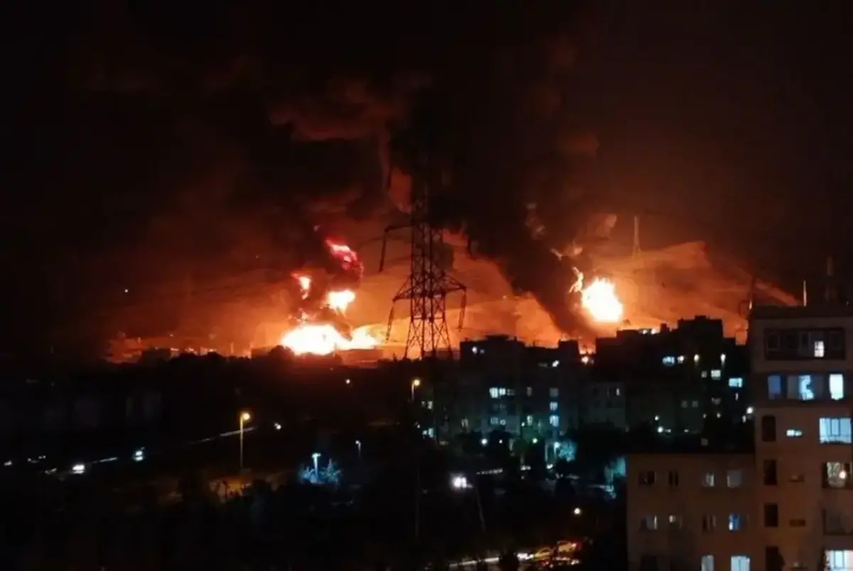 با انهدام مخازن در تهران ۷۰ تا ۸۰ میلیون لیتر سوخت از بین رفت