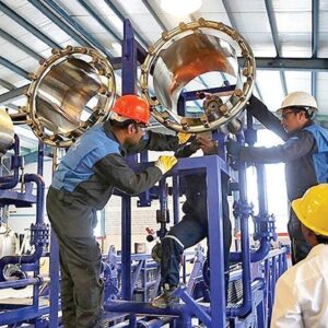 بخش صنعت ایران پس از پایان جنگ در چه مسیری قرار دارد؟