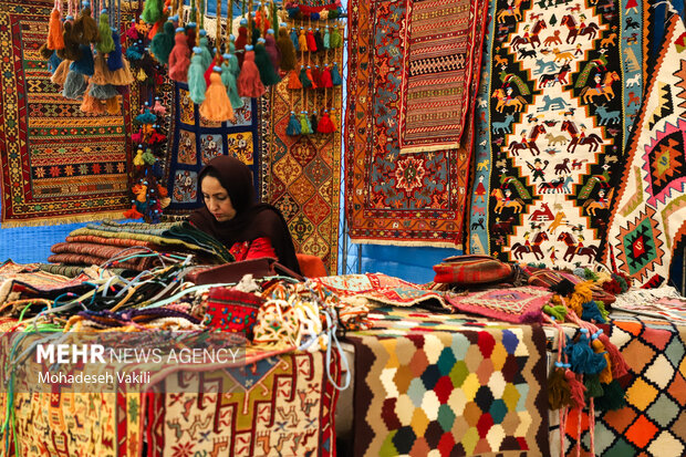 بسته حمایتی دولت برای تاب‌آورسازی صنایع‌دستی