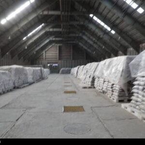 ذخایر کالاهای اساسی برای 6 ماه آینده تضمین شده است ذخایر کالاهای اساسی برای 6 ماه آینده تضمین شده است