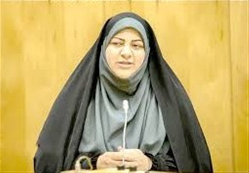 ضرورت بازنگری در بندهای 8 و 9 مصوبه مزد 1405