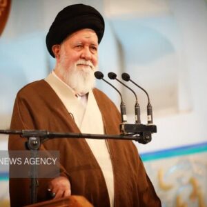 علم الهدی: در جنگ رمضان هماهنگی کاملی بین مردم و ولایت‌فقیه مشاهده شد