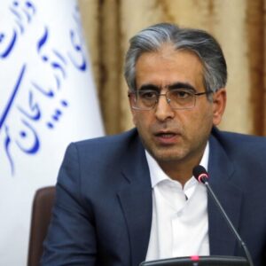 محمدزاده: پرداخت حقوق کارگران توسط بیمه بیکاری در دستور کار قرار گیرد