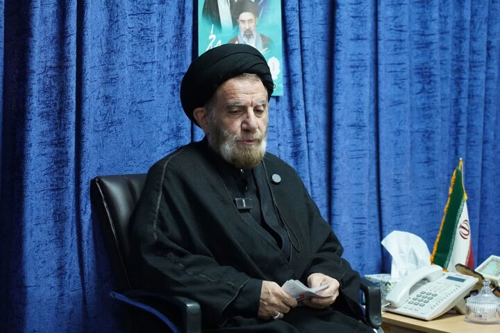 نماینده ولی‌فقیه در لرستان: نقش بنیاد مسکن در بازسازی مناطق آسیب‌دیده