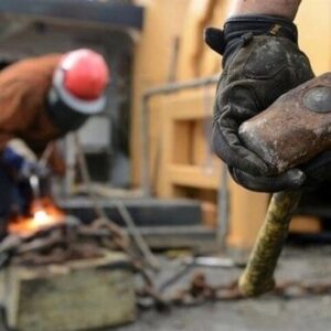 چتر حمایتی قانون بر سر کارگران آسیب‌دیده از جنگ