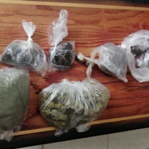 کشف بیش از ۳ کیلوگرم مواد مخدر در اقلید