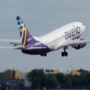 کمک اضطراری به خطوط هوایی آمریکا؛ جبران افزایش قیمت سوخت جت با بودجه دولت