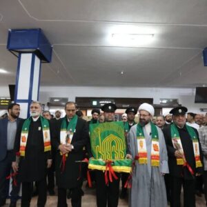 یزد زیر سایه خورشید رفت؛ ورود خدام رضوی به دارالعباده یزد