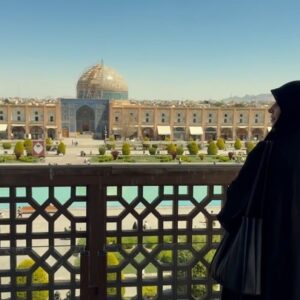 روایت زخم جنگ بر نقش جهان در «من زنده‌ام»