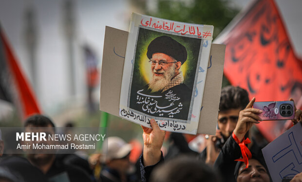 تکمیل ظرفیت مراکز اقامتی رسمی مشهد در آستانه مراسم وداع با رهبر شهید