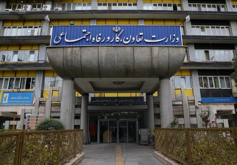 دعوت از مؤسسات کارآفرینی برای تسهیل در اعطای وامهای اشتغال خرد دعوت از مؤسسات کارآفرینی برای تسهیل در اعطای وامهای اشتغال خرد