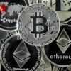 قیمت تتر، بیت‌کوین و اتریوم امروز دوشنبه ۵ مرداد ۱۴۰۵ | بیت‌کوین این مرز را از دست بدهد، همه‌چیز تغییر می‌کند