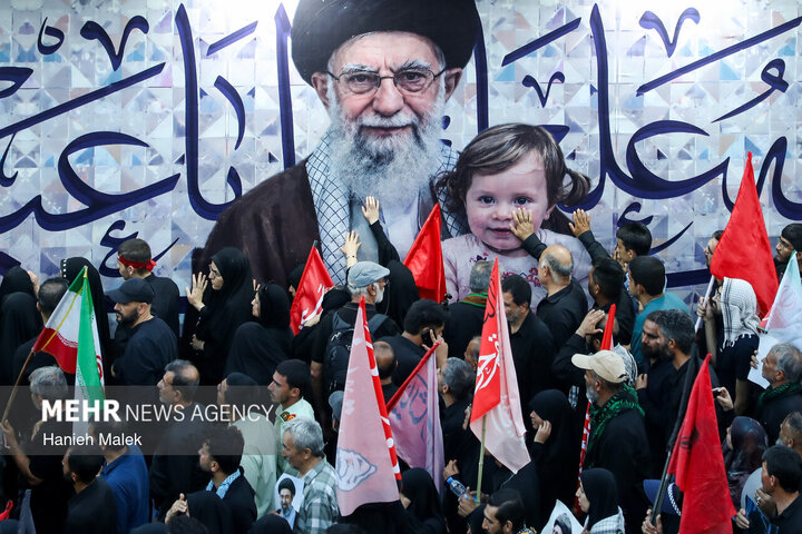 یادبود آقای شهید ایران توسط پزشکان البرزی برگزار شد یادبود آقای شهید ایران توسط پزشکان البرزی برگزار شد