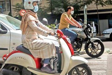 800هزار زن طی دوسال گذشته موتورسیکلت خریده اند / گره گواهینامه برای آنان را با دست باز کنید قبل از آنکه مجبور به گشودنش با دندان شوید