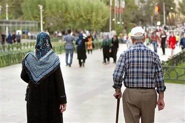 تغذیه سالم با کُندتر شدن روند پیری مرتبط است تغذیه سالم با کُندتر شدن روند پیری مرتبط است