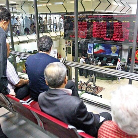 ثبت رکورد تاریخی 68.5 همتی ارزش معاملات خرد در بورس