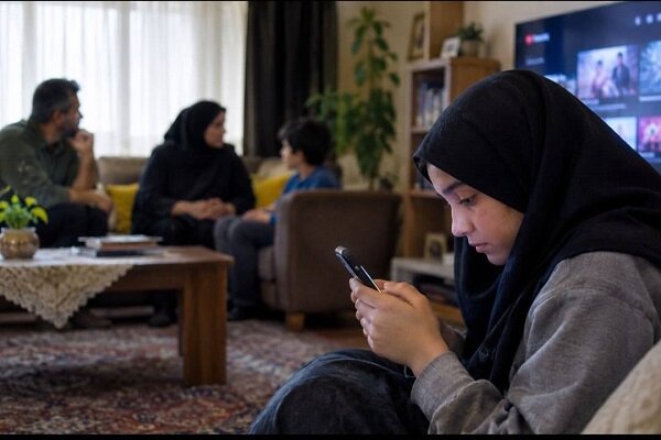 زندگی در عصر دیجیتال؛ خانواده در برابر آسیبهای خاموش زندگی در عصر دیجیتال؛ خانواده در برابر آسیبهای خاموش